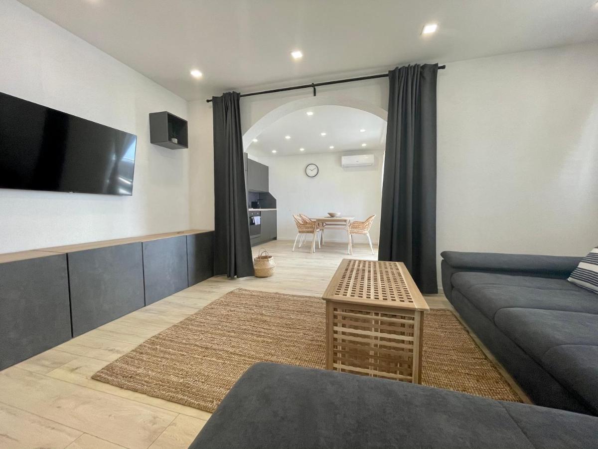 Lambda Holiday Apartments Jesenice  Esterno foto